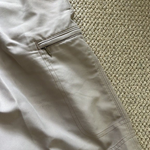 Callaway khaki golf shorts​​ - Picture 4 of 4